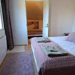 Onnela Upstairs Tatil Evi